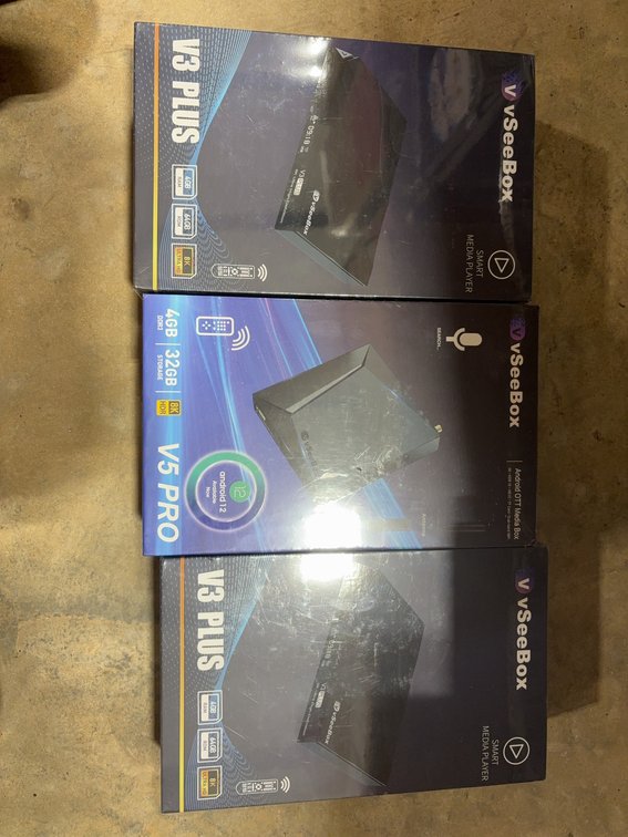 3 vSeeBox Media Players: 2 V3 PLUS 64GB/4GB & 1 V5 PRO 32GB/4GB Android