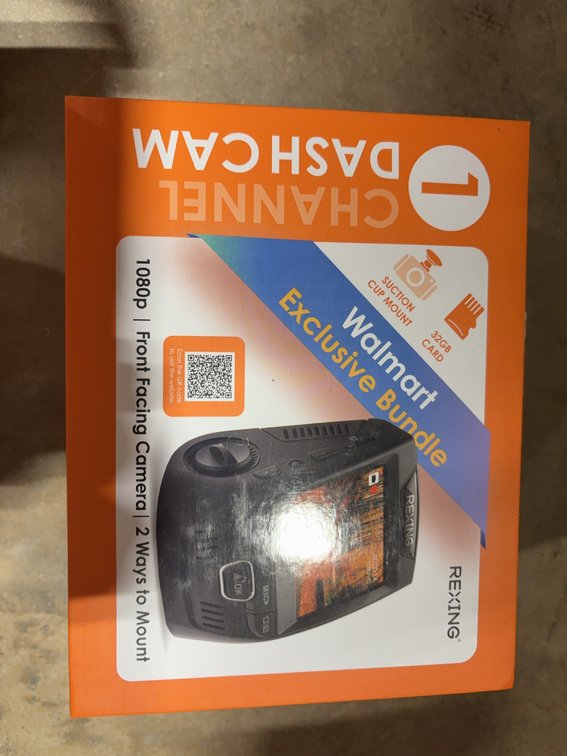 Rexing V1 FHD Dash Cam Walmart Bundle, 1080p, 2.4" LCD, 32GB Card, 2 Mounts