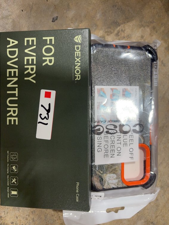 DEXNOR Rugged Phone Case With Screen Protector and Camo Design