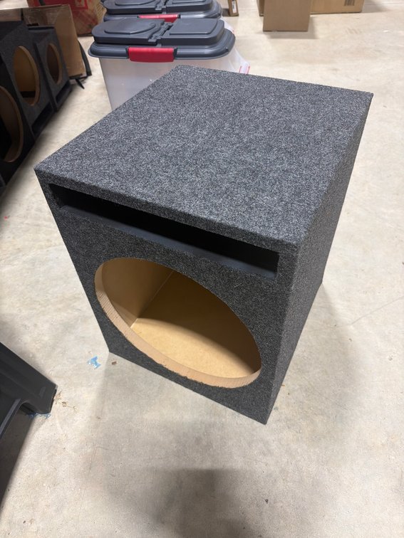 21x16 Inch Carpeted Subwoofer Speaker Box Enclosure with Port, MDF Construction New