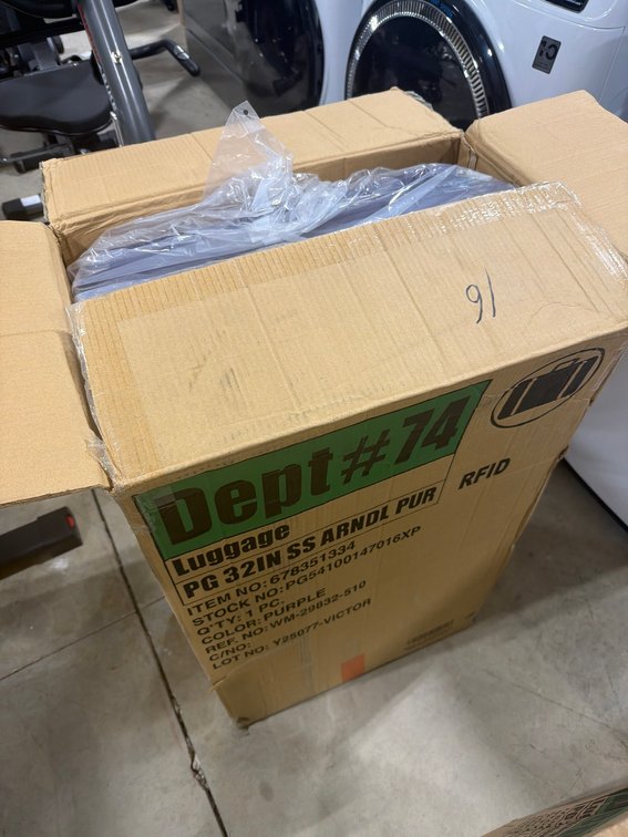 PG 32 Inch Purple Luggage, RFID, Dept#74, Model WM-29832-510, New in Box