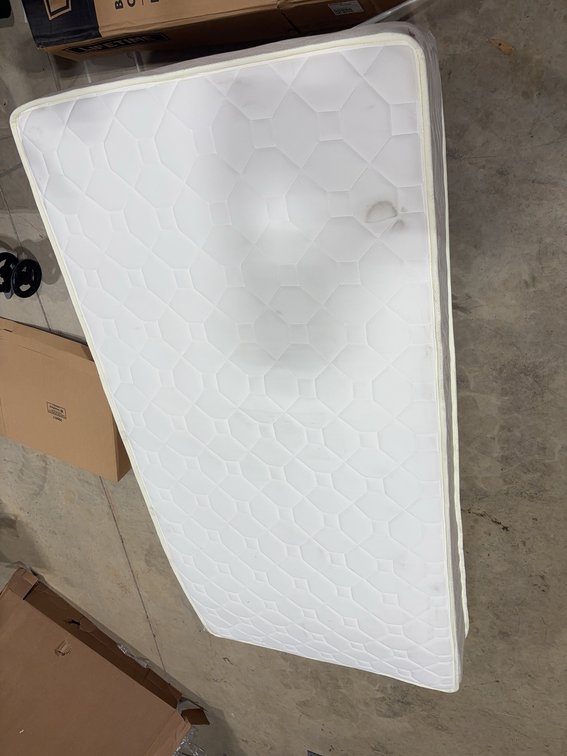 Mainstays Twin Mattress White Quilted Top 6 Inch Thickness