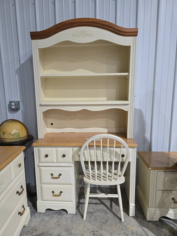Image for John Inman Estate Auction - Contents of Home