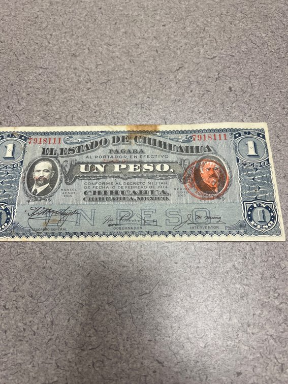 Mexican One Peso Banknote with Historic Design