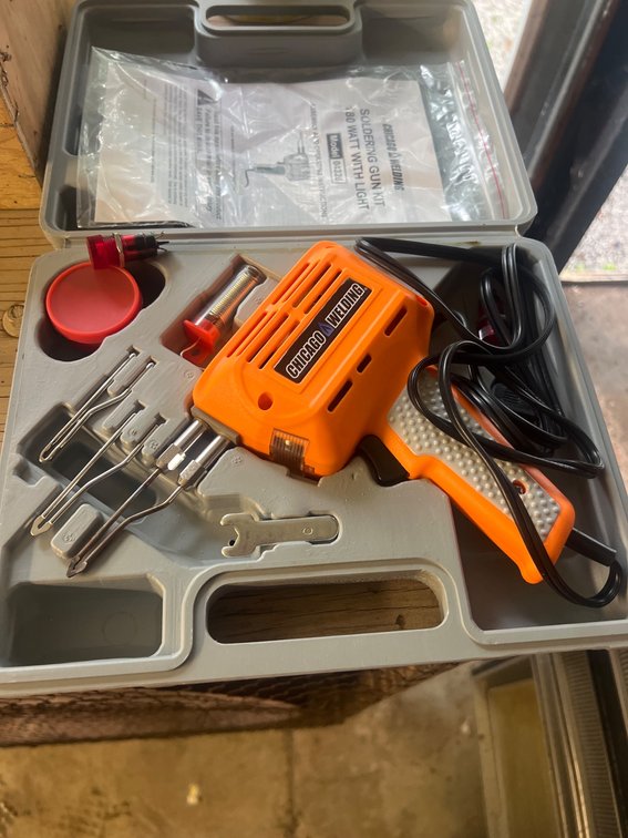 Chicago Welding 180-Watt Soldering Gun Kit with Light