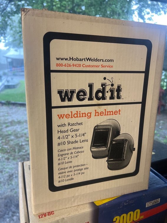 Weldit Welding Helmet With Ratchet Head Gear and #10 Shade Lens