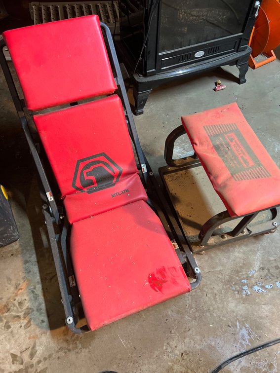 Garage Creeper Seat and Stool Set With Red Vinyl Padding