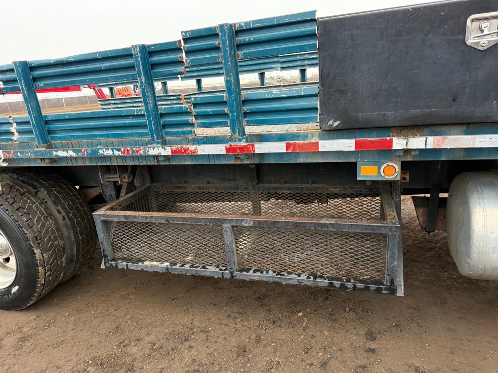 Image for Lot 587