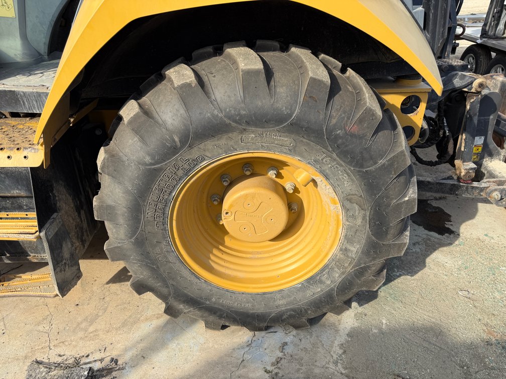 Image for 2016 Caterpillar 415F2 IL