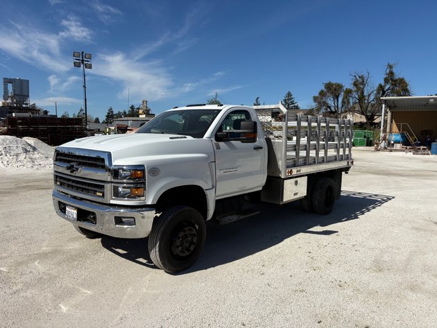 Image for 2022  Chevrolet Silverado 5500 HD 4WD Stakebed