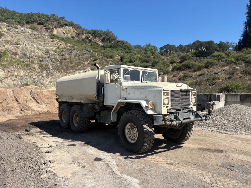 Image for 1990 M923A2 5-ton 6X6 4000gal Water Truck, $24,000