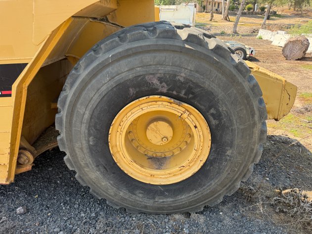 Image for Caterpillar 615C Elevating Motor Scraper
