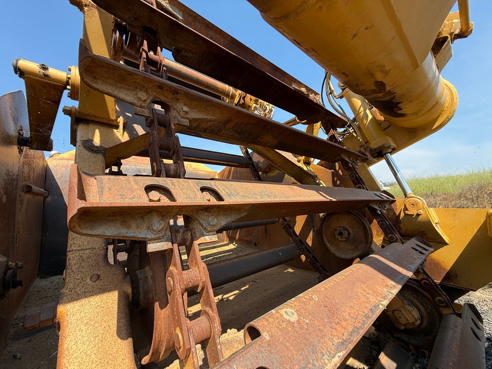 Image for Caterpillar 615C Elevating Motor Scraper