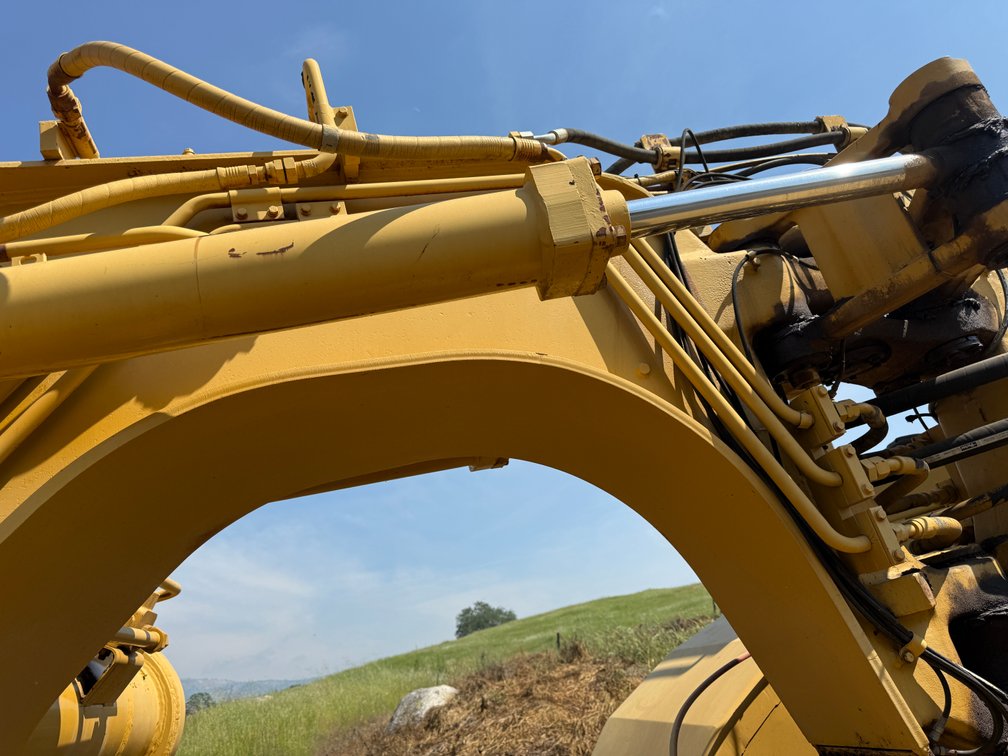 Image for Caterpillar 615C Elevating Motor Scraper