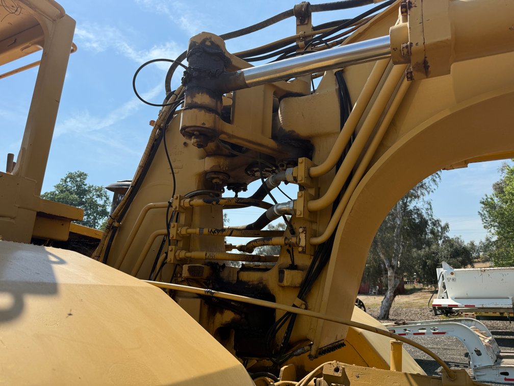 Image for Caterpillar 615C Elevating Motor Scraper