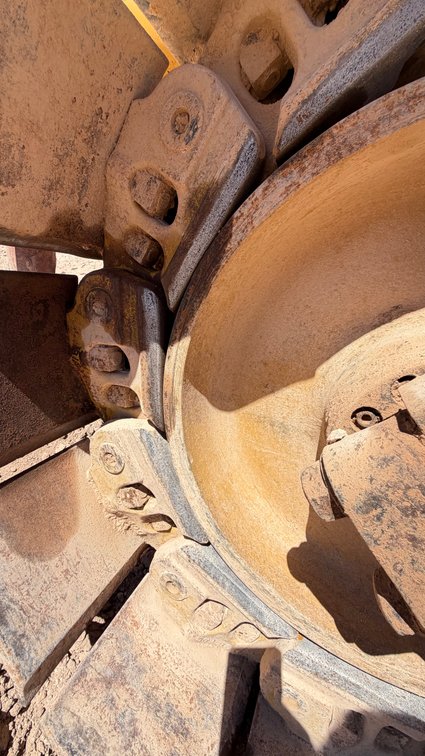 Image for 2012 Caterpillar D8T