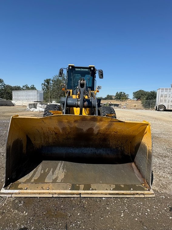 Image for 2023 John Deere 544G Wheel Loader