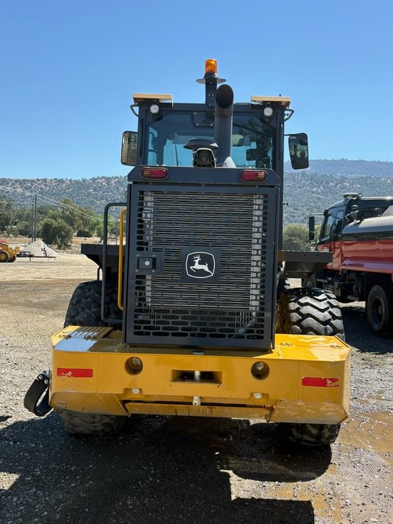 Image for 2023 John Deere 544G Wheel Loader