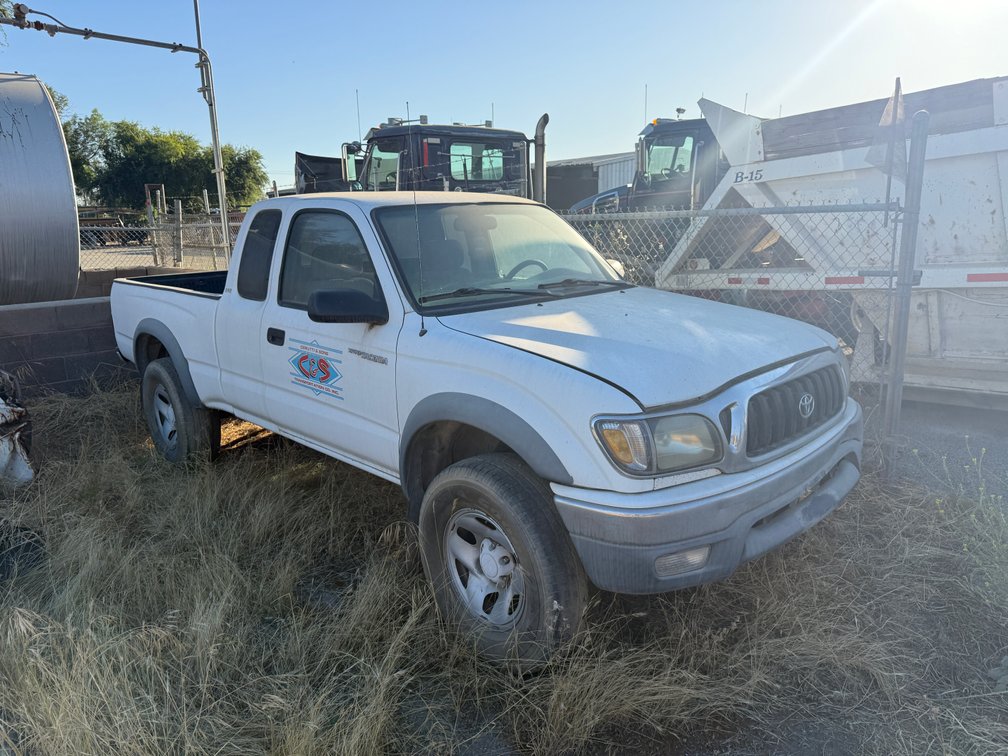 Image for 2001 Toyota Tacoma