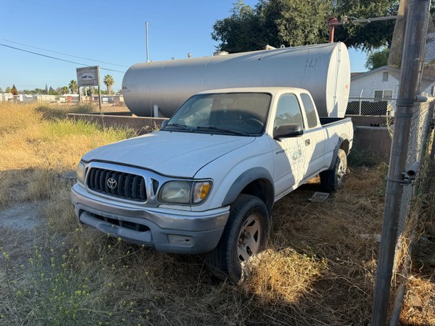 Image for 2001 Toyota Tacoma
