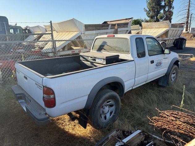Image for 2001 Toyota Tacoma