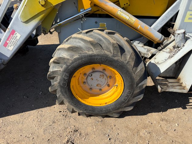 Image for 1998 Fermec 650B Skip Loader