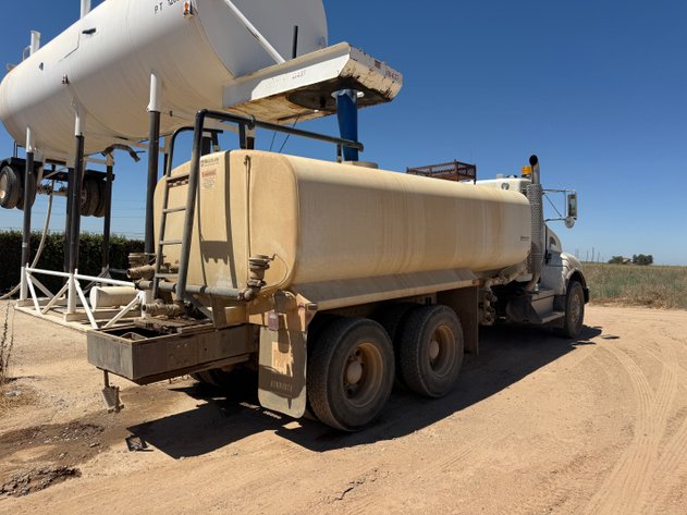 Image for 2022 Kenworth T/A Water Truck