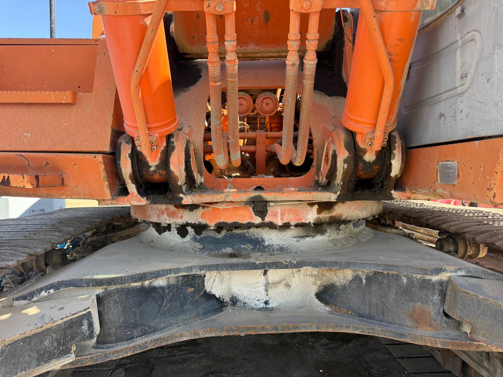 Image for Hitachi ZX600LC Excavator