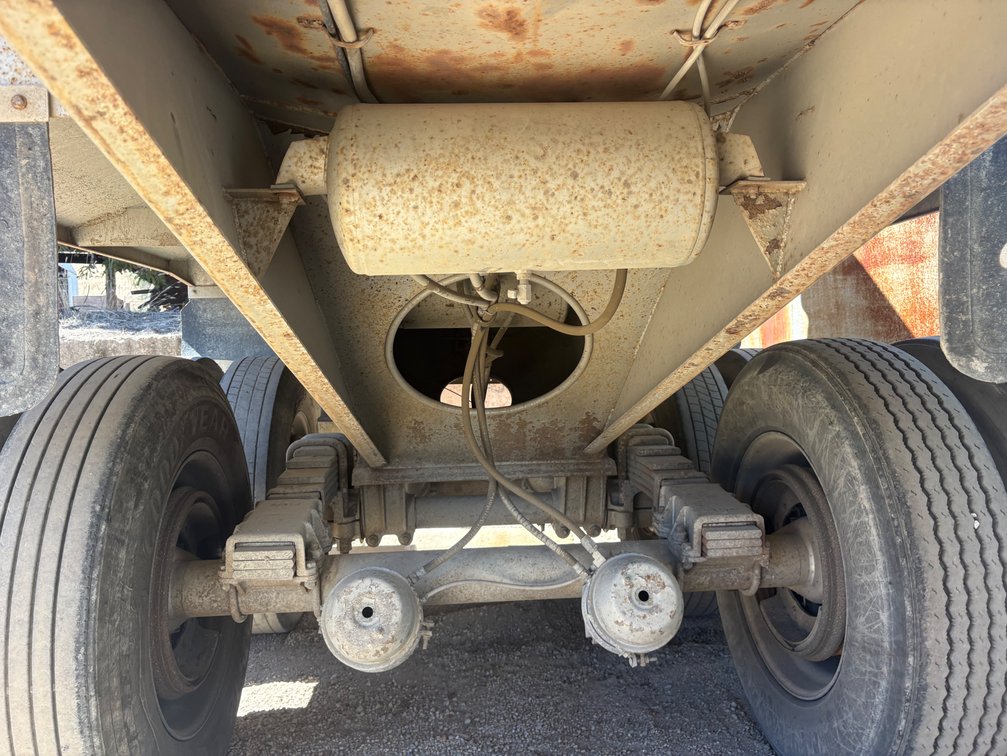 Image for Reliance End Dump Trailer