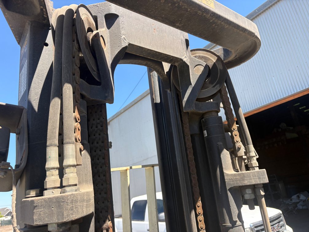 Image for Yale GLP155CANGBE100 Fork Lift