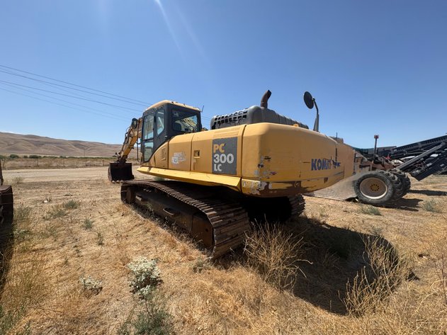 Image for Komatsu PC300LC-7E0