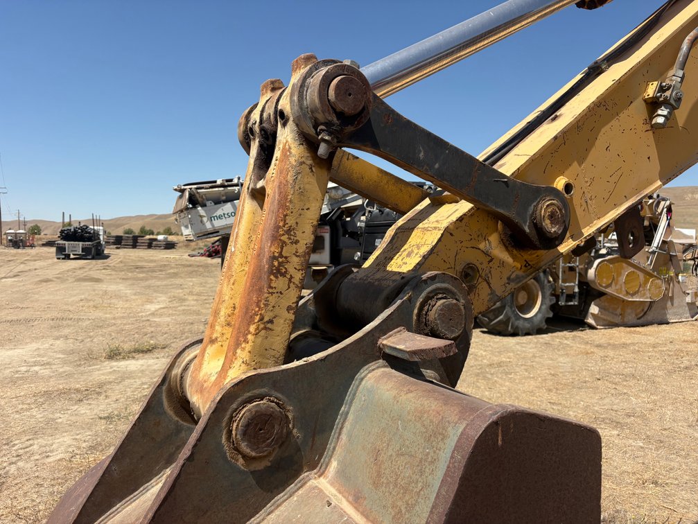 Image for 2007 Komatsu PC300LC-7 Excavator
