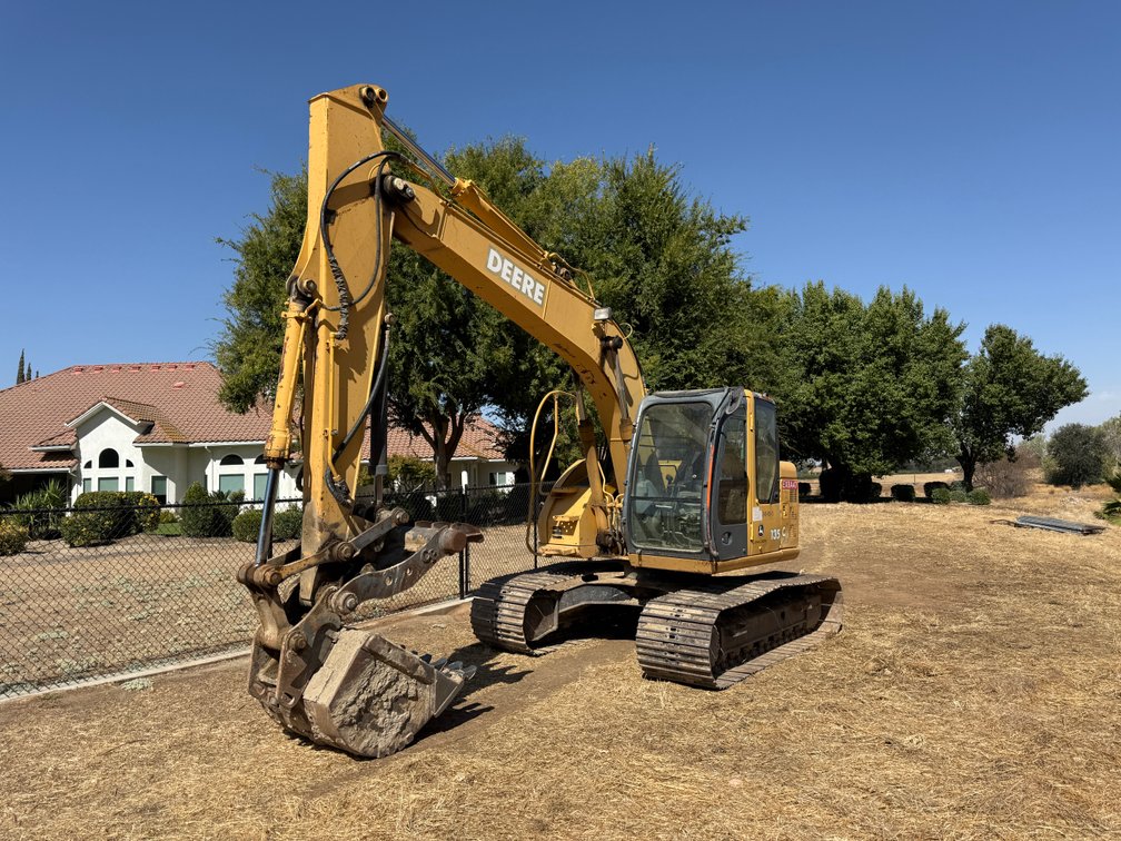 2004 Deere 135C
