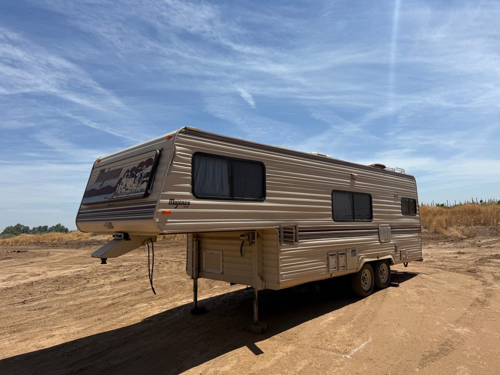 1988 Komfort Fifth Wheel