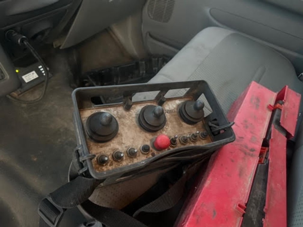 Image for 2009 Altec AC18-70B on 2009 Ford F750