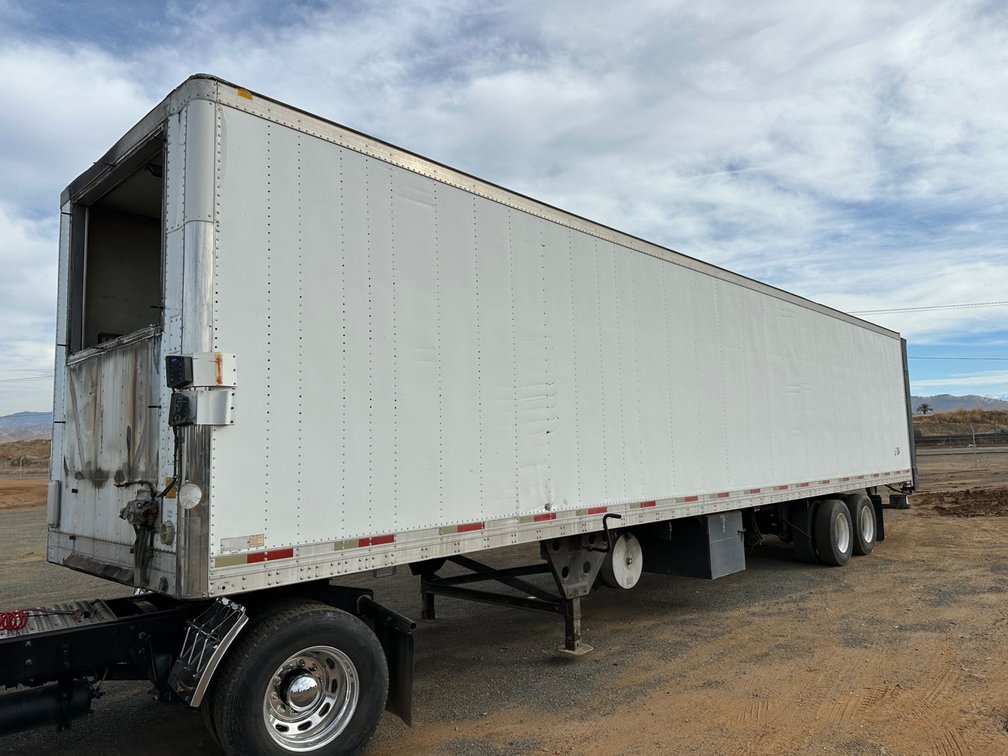 2006 Utility VS2RA 53 ft T/A Van Trailer