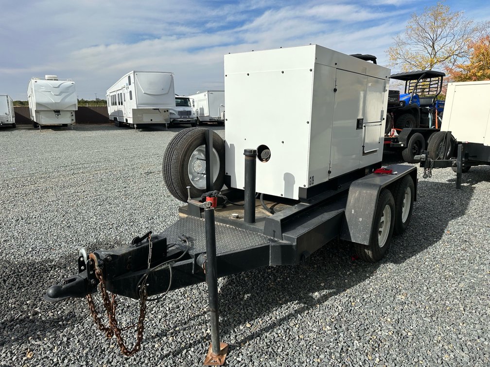 Multiquip Whisperwatt DCA-45SSIUII
