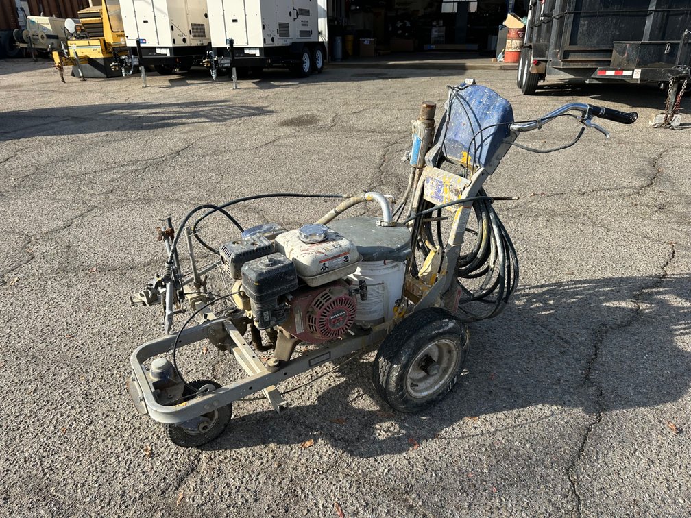 2007 Graco Linelazer 5900 Walk Behind Striper 