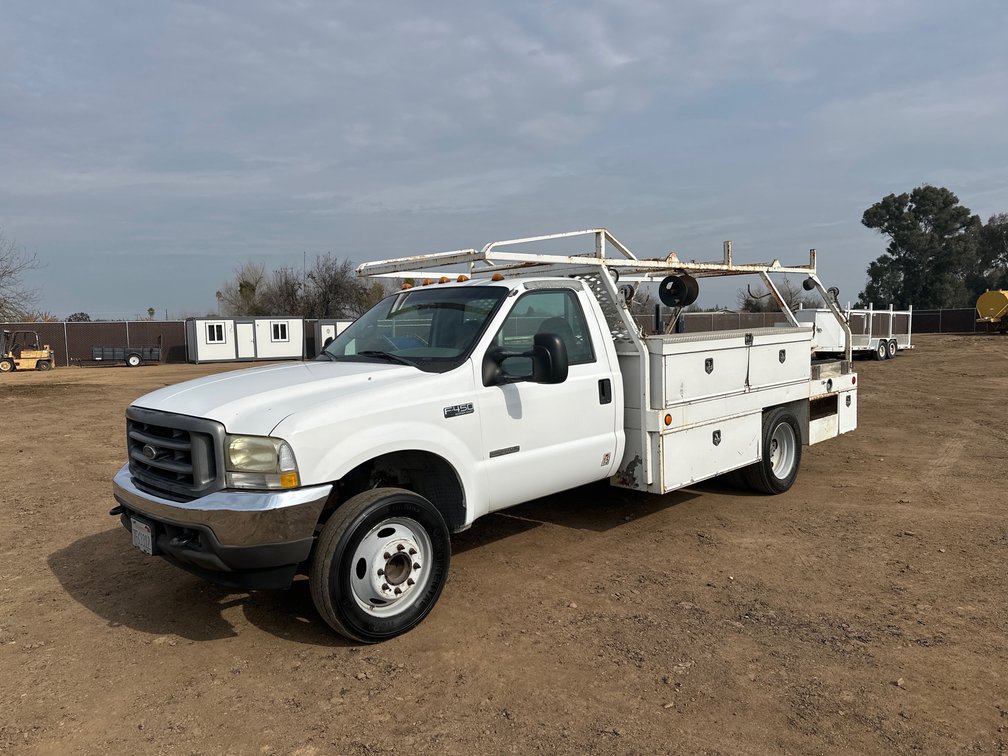 2002 Ford F450 Utility Truck 