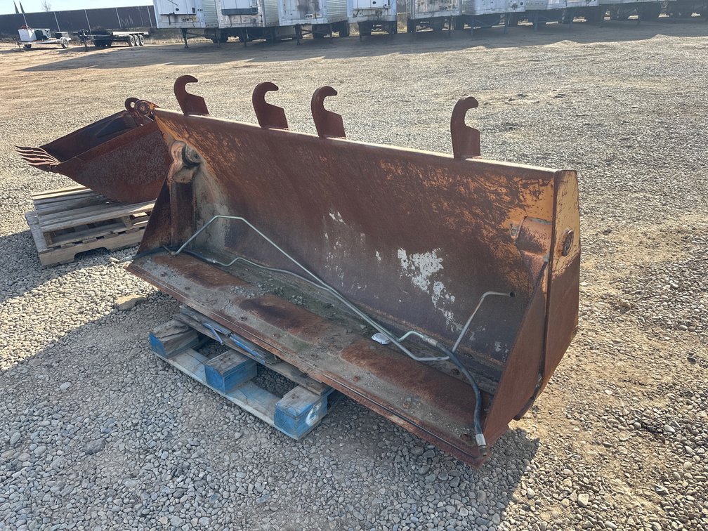 92 in 4-in-1 Bucket