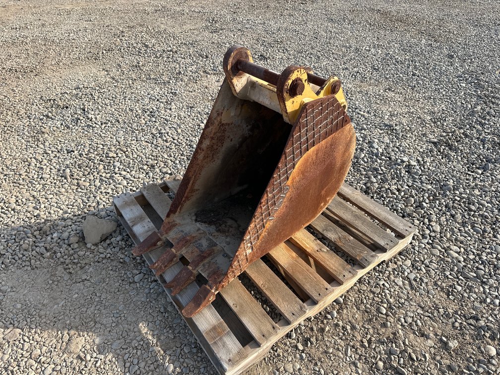17 in Backhoe Digging Bucket