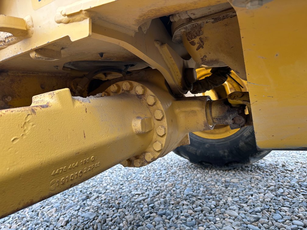 Image for 2015 John Deere 410L 4x4 Backhoe