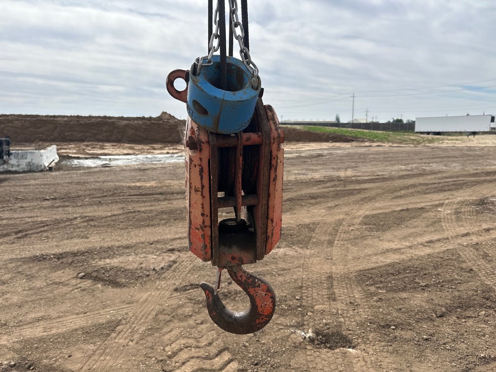 Image for Grove RT58 28000 lb Rough Terrain Crane