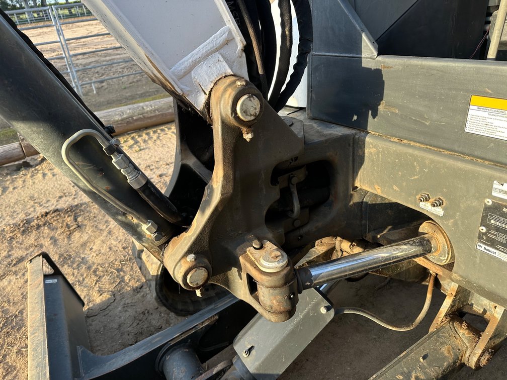 Image for 2019 Bobcat E50