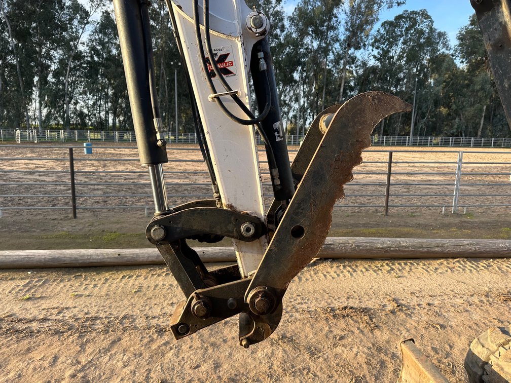 Image for 2019 Bobcat E50
