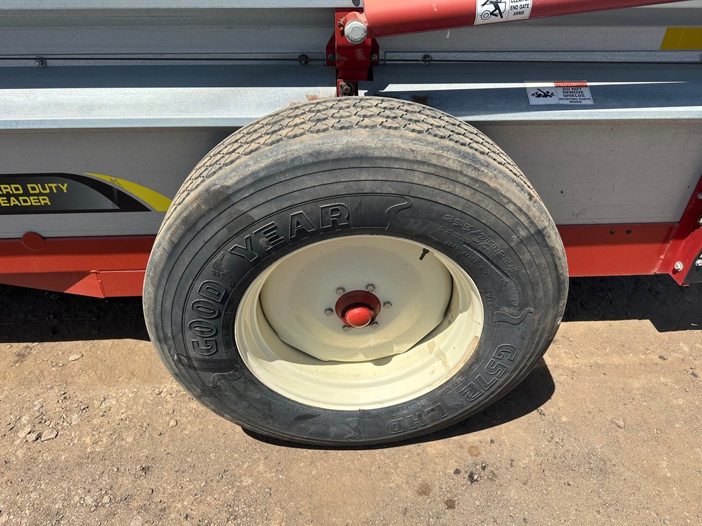 Image for H&S S2117 175 BU Manure Spreader