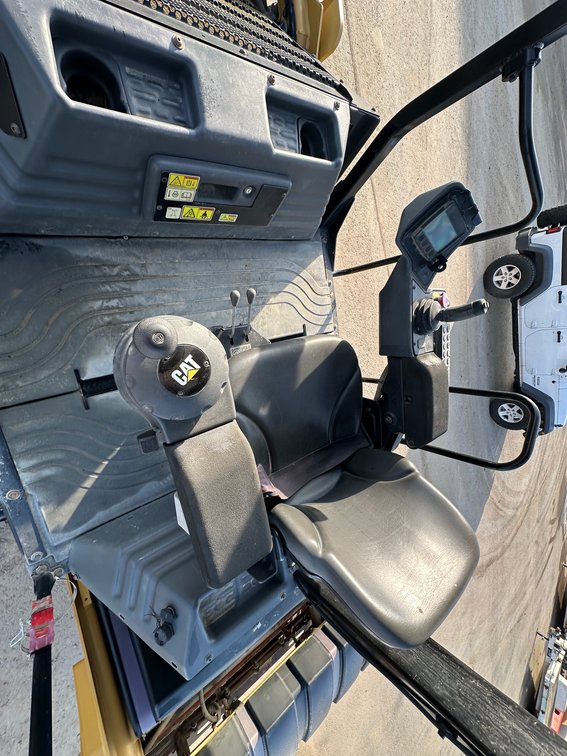 Image for 2018 Caterpillar CB7
