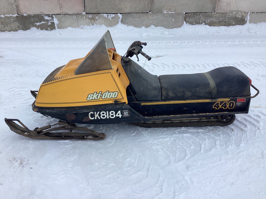 Ski Doo 440 TNT snowmobile, shows 6,182 miles, bill of sale.