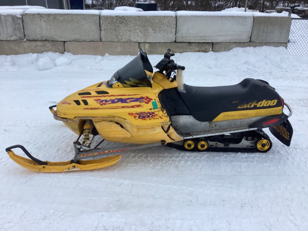 1999 Ski Doo MXZ 600 snowmobile, shows 7,493 miles, bill of sale.