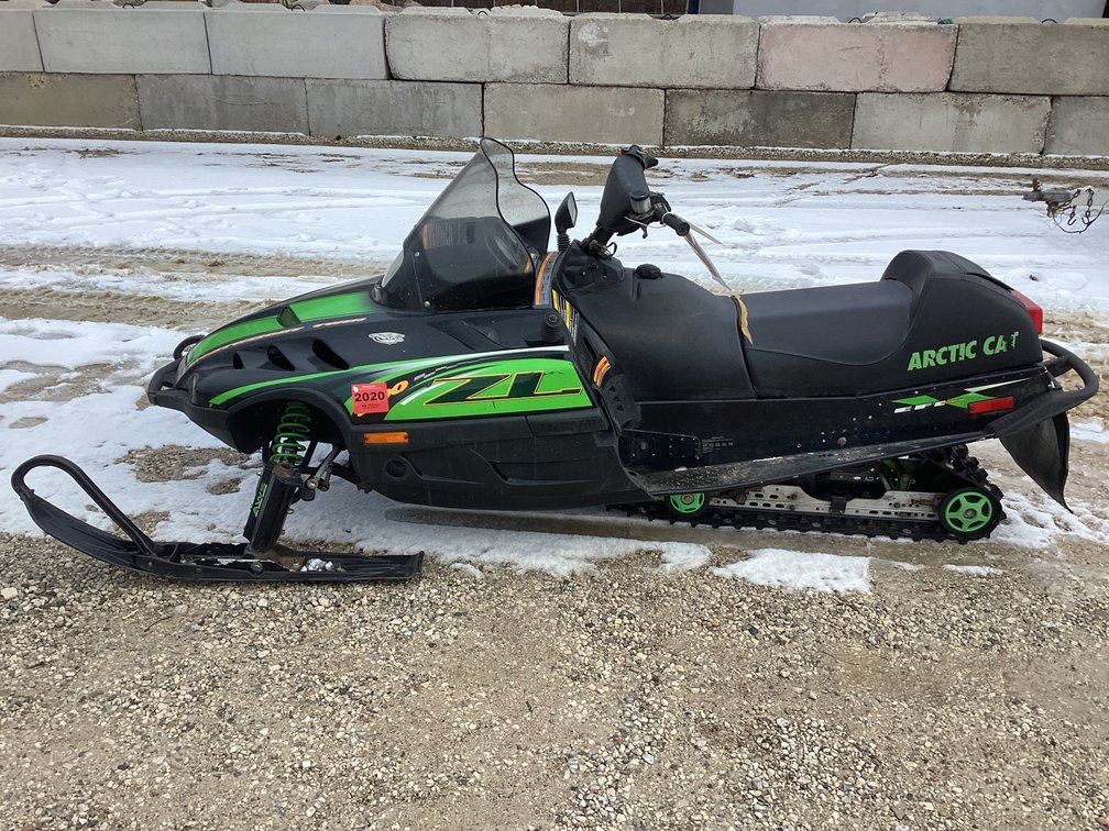 2000 Arctic Cat ZL 600 snowmobile, started, shows 9,419 miles, bill of sale.